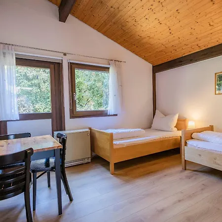 Ferienwohnpark Satteldachhaus Typ 9 Sd 49 * Immenstaad am Bodensee